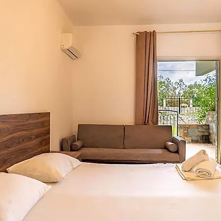 Nefeli Skiathos
