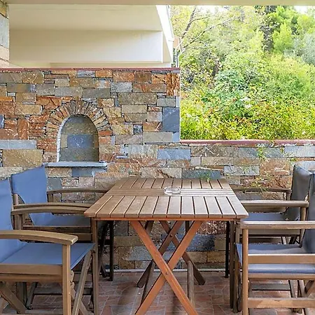 Nefeli Skiathos