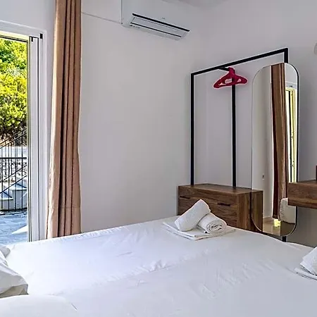 Nefeli Hotel